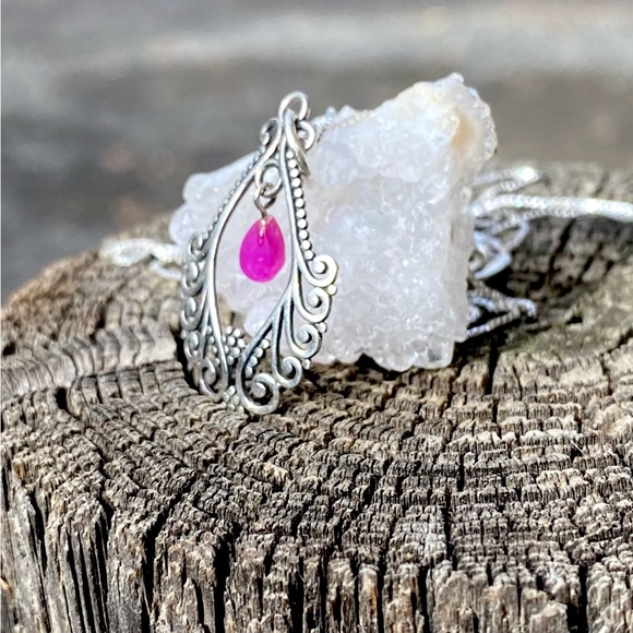 Ruby Necklace - Picture 5 of 15